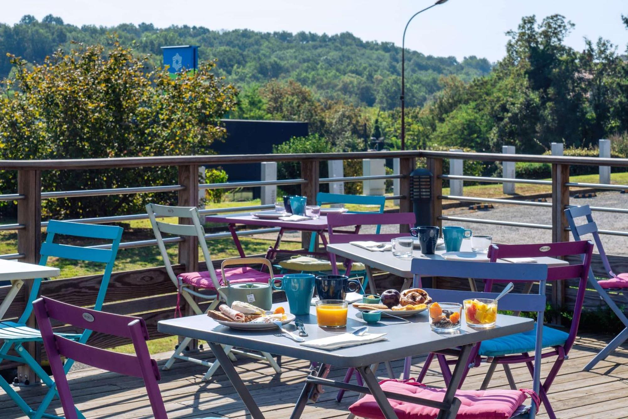 Sure Hotel By Best Western Sarlat-La-Caneda Εξωτερικό φωτογραφία